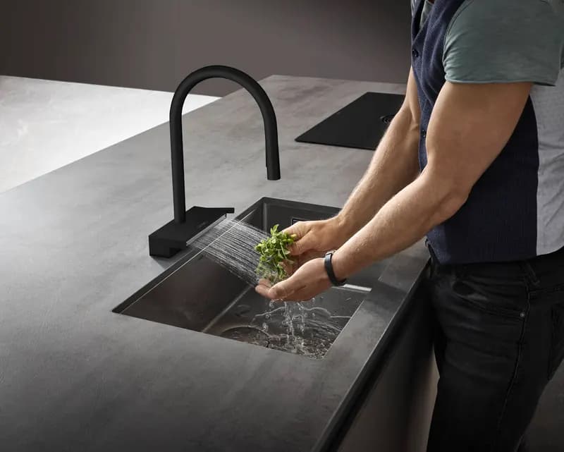 Hansgrohe Aquuno Select M81 Tek Kollu Eviye Bataryası 170spi.2 Jet