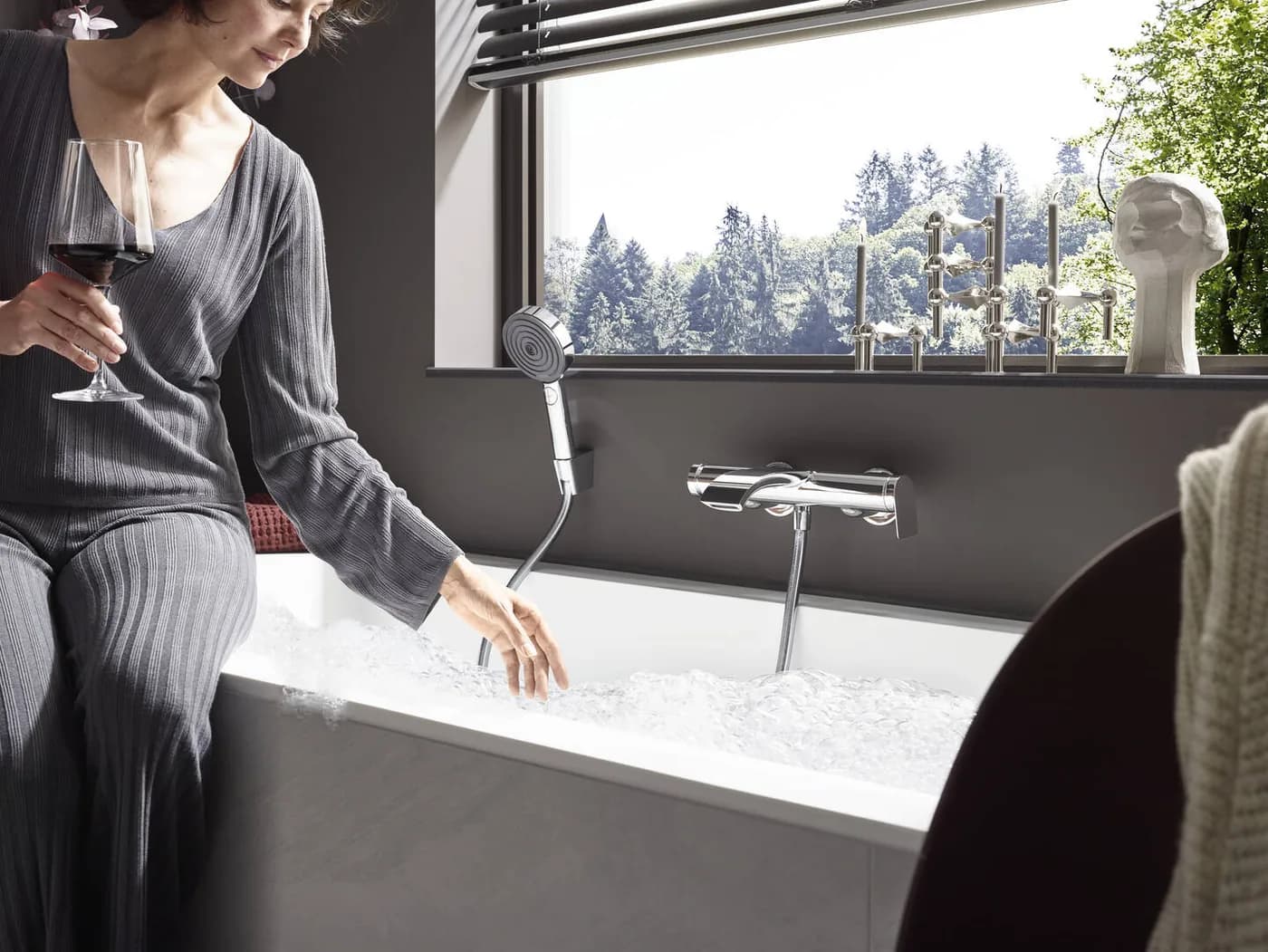Hansgrohe Vivenis Tek Kollu Banyo Bataryası Aplike Montaj görsel 5