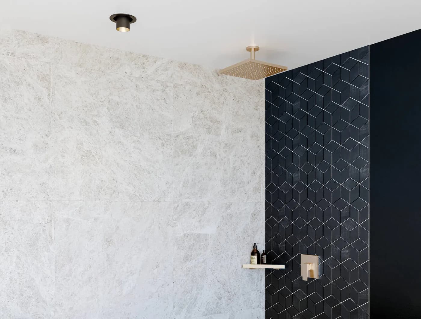 Hansgrohe Raindance E 300 1 Jet Tepe Duşu Tavan Bağlantılı BBR görsel 4